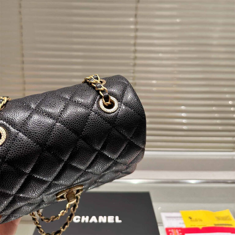 CHANEL Women Bag Shoulder Bag 19-13CM - Image 5