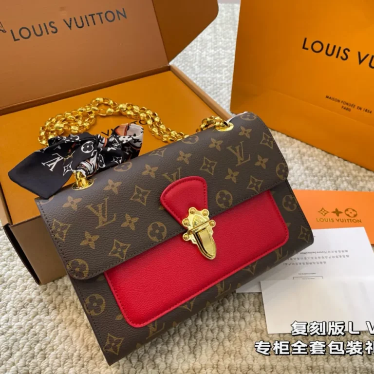 LV Louis Vuitton Victoire Handbag 26*18CM
