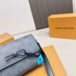 LV Women Bag Shoulder Bag 18-13CM