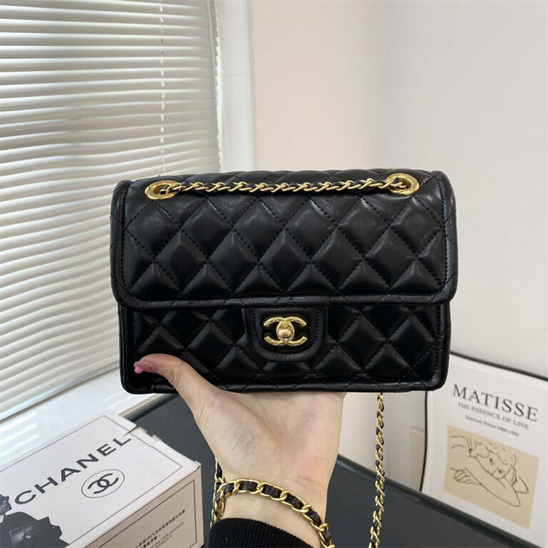 CHANEL Women Bag Shoulder Bag 22-14CM - Image 9
