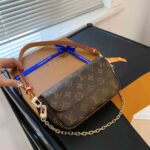 LV Women Bag Shoulder Bag 20-10CM