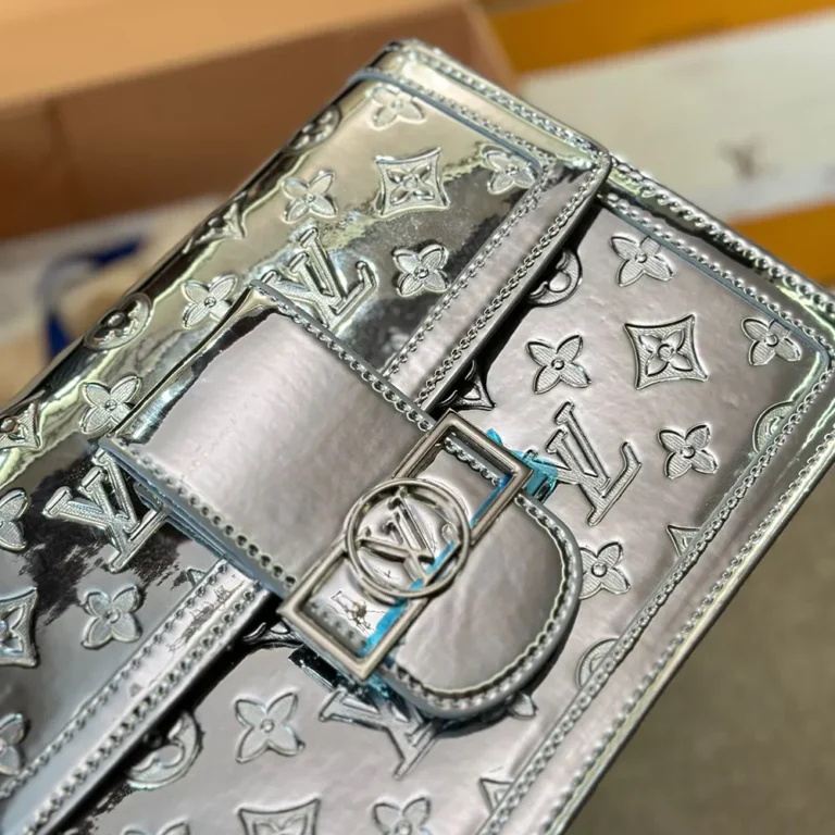 LV Louis Vuitton Dauphine Handbag 25*18CM - Image 5