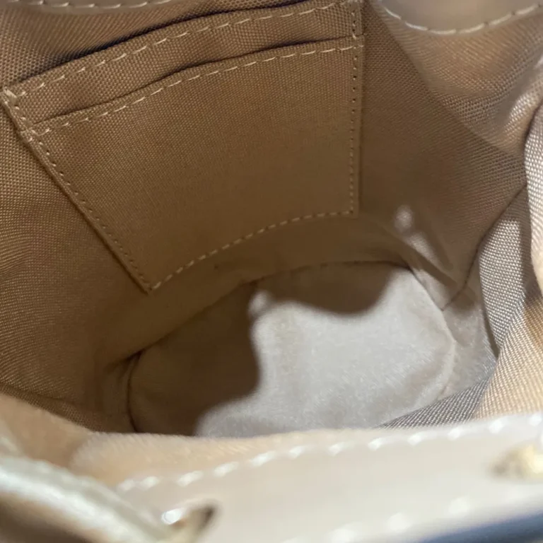 COACH Dempsey Bucket Bag 16CM - Image 6