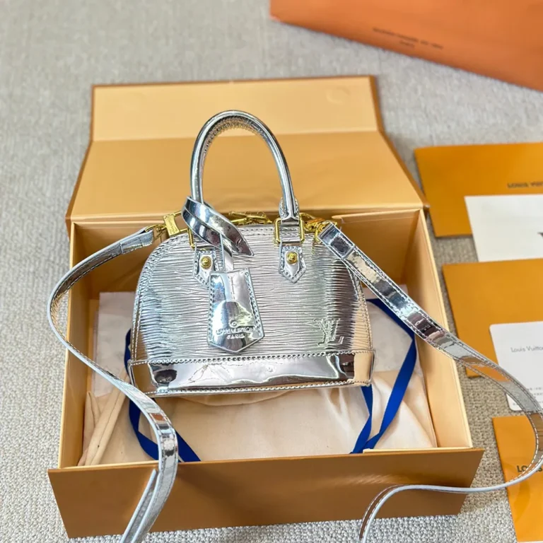 LV Louis Vuitton Nano Alma Bag 16CM