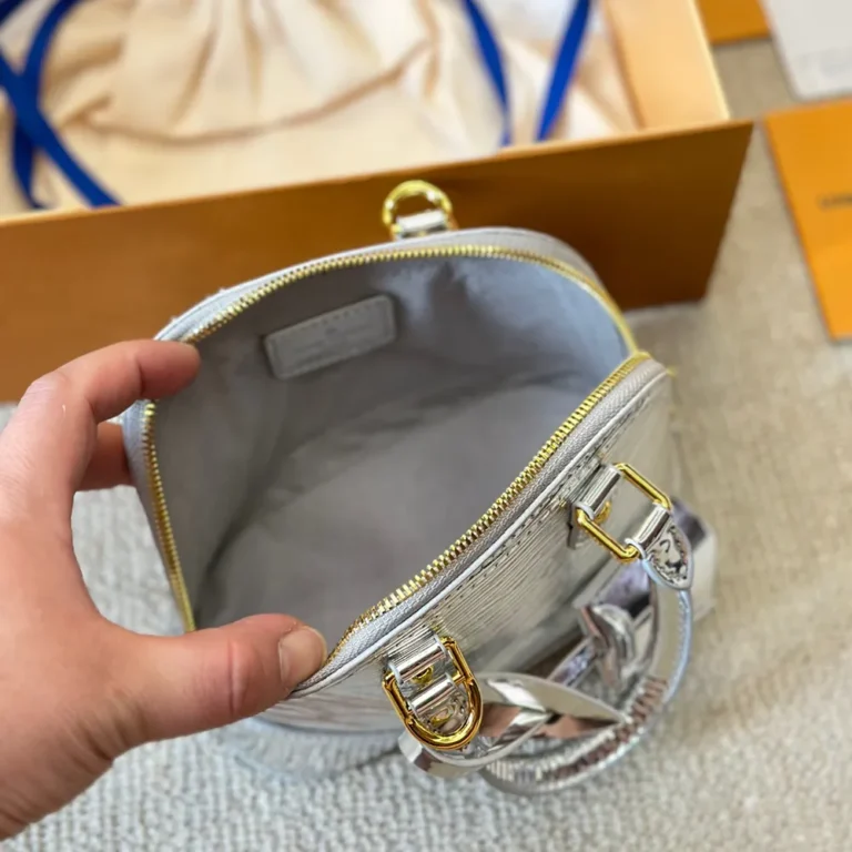 LV Louis Vuitton Nano Alma Bag 16CM - Image 4