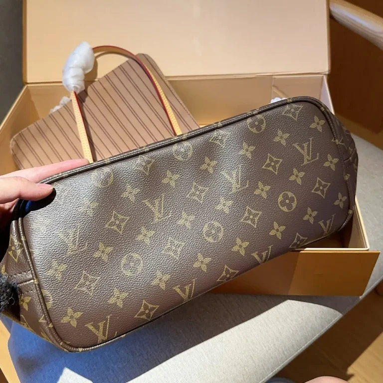 LV Louis Vuitton Neverfull Tote Bag 32CM - Image 6