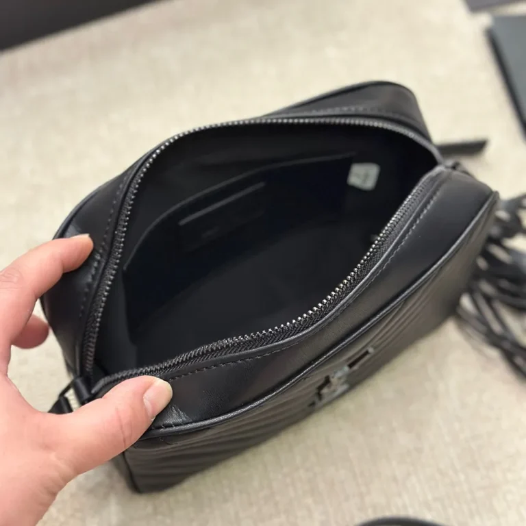 YSL Lou Handbag 24*17CM - Image 8