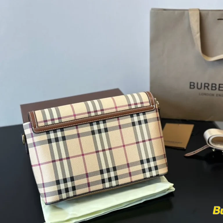 BURBERRY Note Bag 25x8. 5x16CM - Image 3