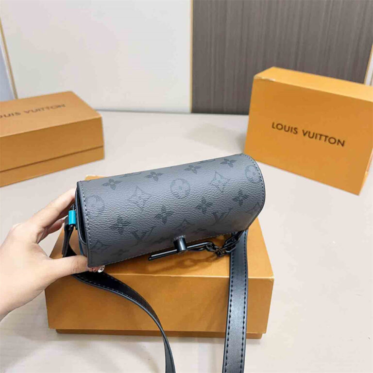 LV Women Bag Shoulder Bag 18-13CM - Image 6