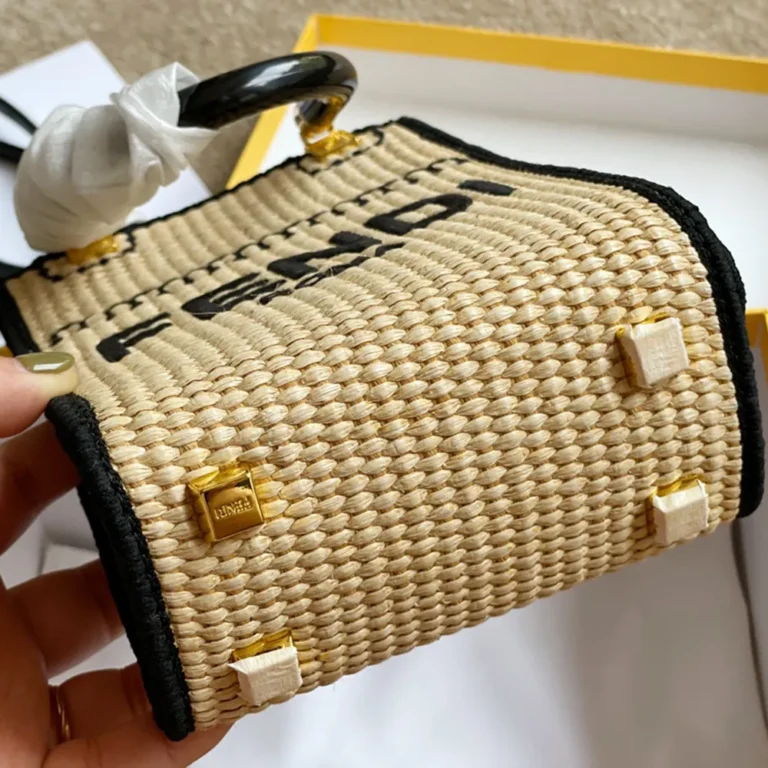 FENDI Mini Sunshine Shopper Tote Bag 13*6.5*18CM Natural Straw - Image 5