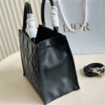 DIOR Man Women Bag Shoulder Bag 26-21CM - Image 2