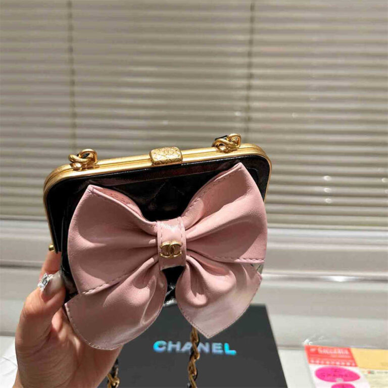 CHANEL Women Bag Shoulder Bag 15-13CM - Image 9