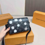 LV Women Bag Shoulder Bag 18-13CM