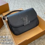 LV Louis Vuitton Buci Handbag 25*16CM