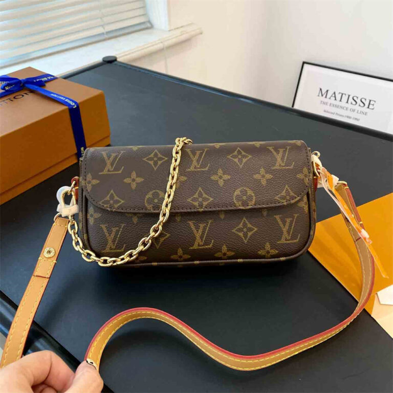 LV Women Bag Shoulder Bag 20-10CM