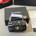 CHANEL Women Bag Shoulder Bag 18-15CM