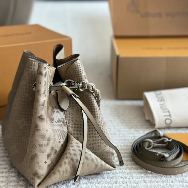 LV Louis Vuitton Bella Bucket Bags 22*19CM - Image 6