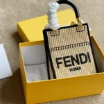 FENDI Mini Sunshine Shopper Tote Bag 13*6.5*18CM Natural Straw