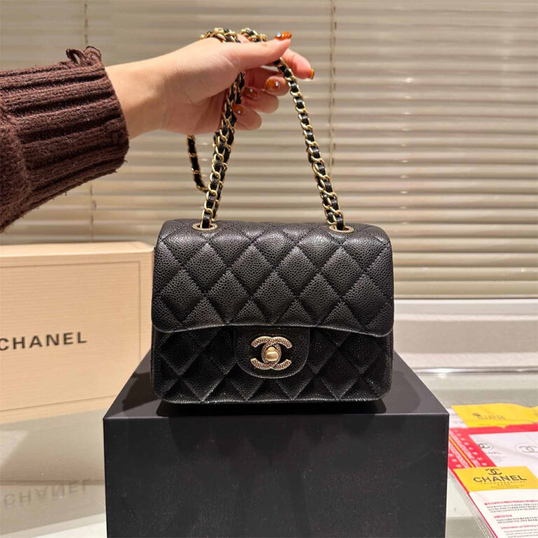 CHANEL Women Bag Shoulder Bag 19-13CM