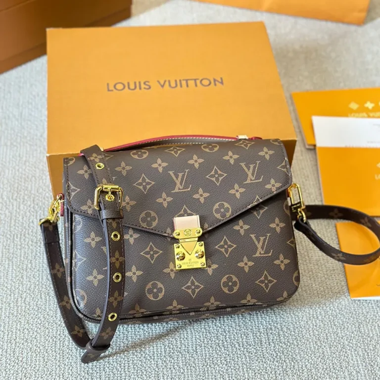 LV Louis Vuitton Metis Handbag 25*20CM