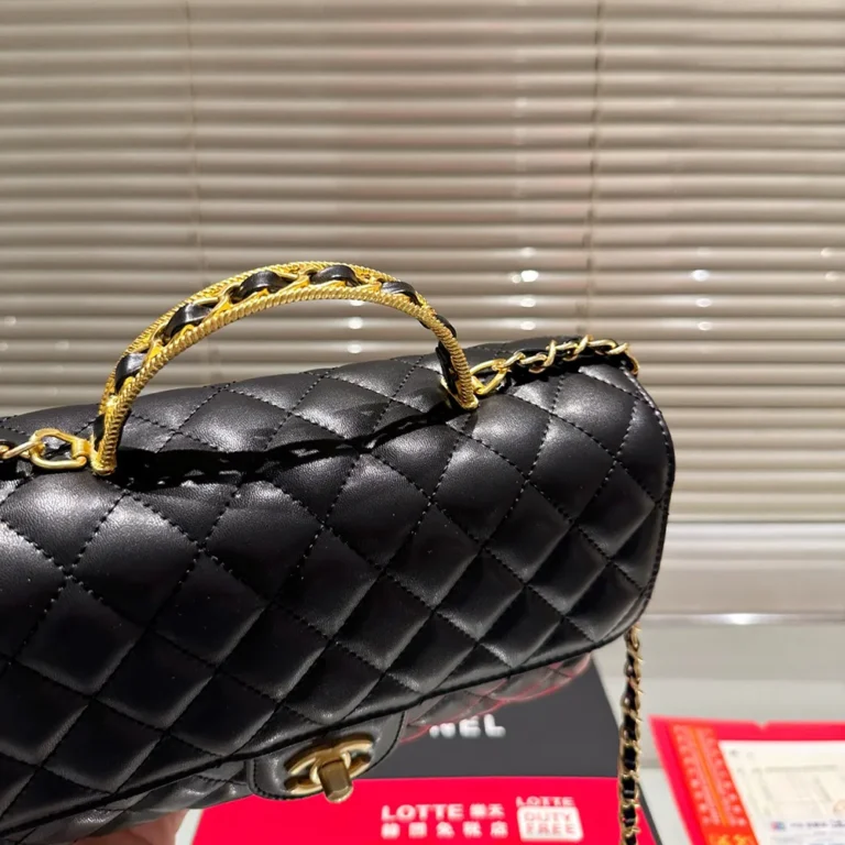 CHANEL CF Lambskin Classic Flap Bag 24CM - Image 3