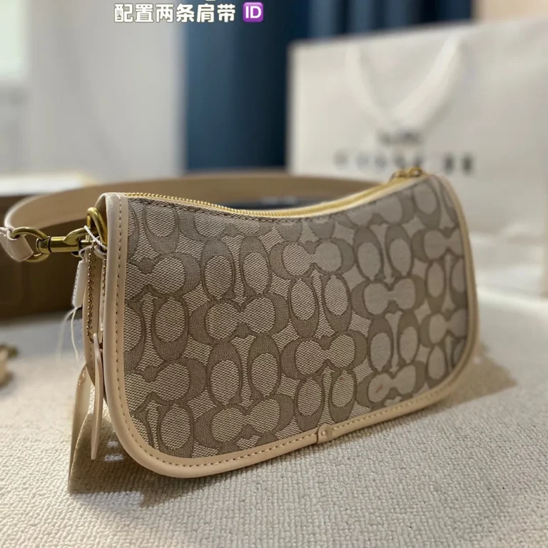 COACH Swinger Bag 23*12CM - Image 5