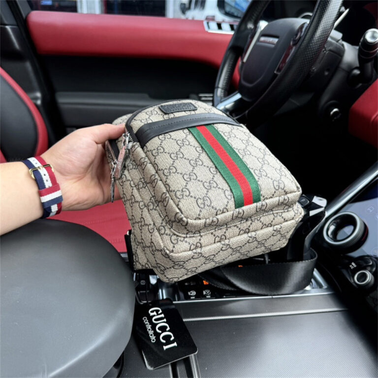 GUCCI Men Women Bag Chest Pack 17-28CM - Image 3