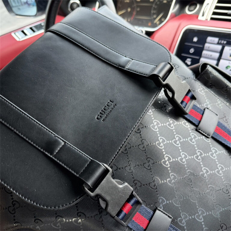 GUCCI Men Bag Backpack 34-42CM - Image 6