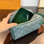 LV Women Bag Cosmetic Bag 23-13-13CM