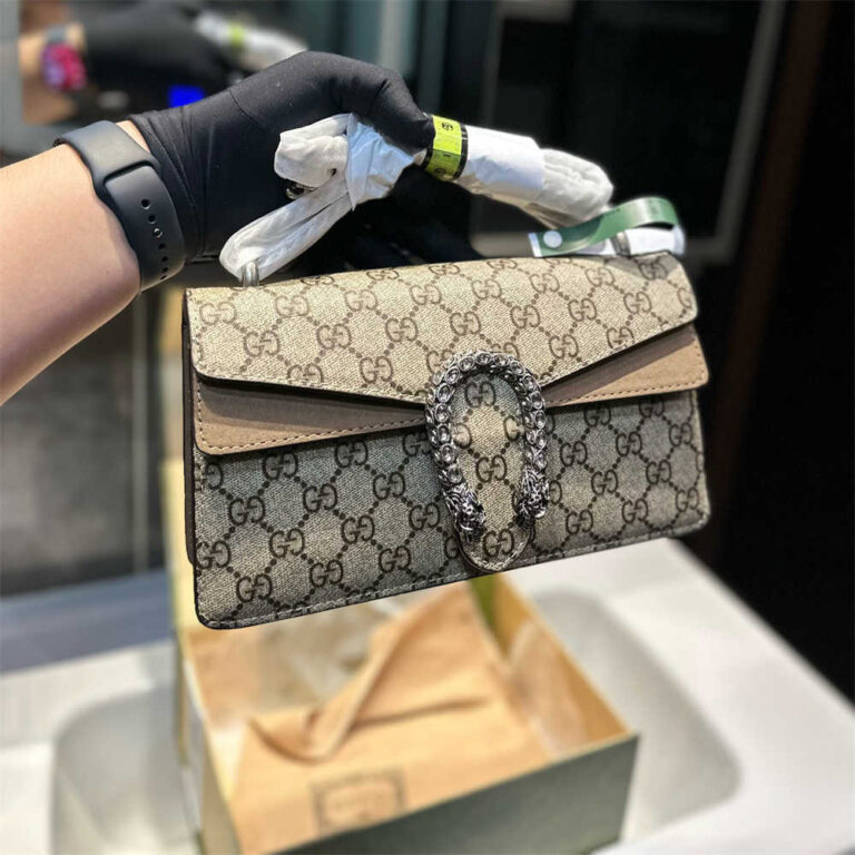 GUCCI Women Bag Crossbody Bag 25CM - Image 9