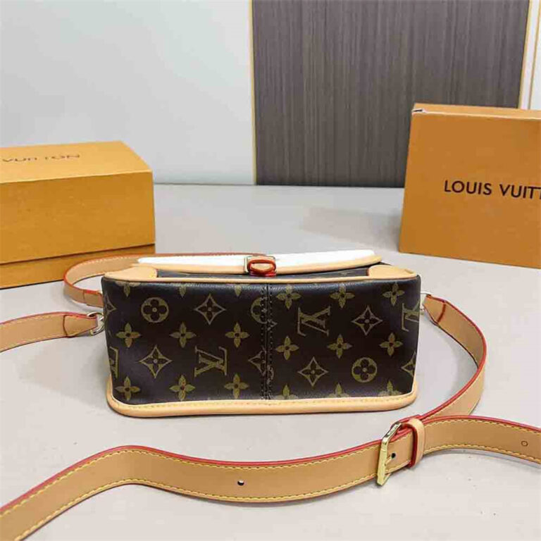 LV Women Bag Shoulder Bag 25-16CM - Image 6