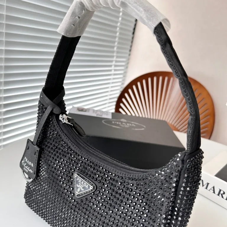PRADA Re-Nylon Re-Edition 2000 Mini Bag 21*12CM - Image 5