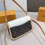 LV Women Bag Shoulder Bag 25-16CM