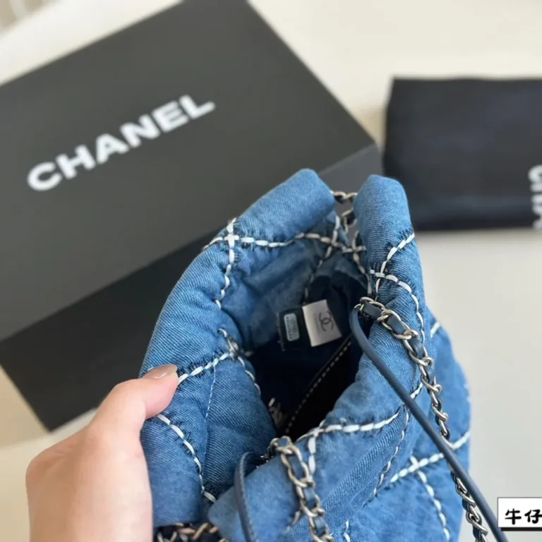 CHANEL 22 Bag 18*20CM - Image 5