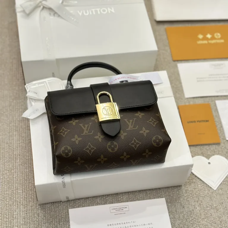 LV Louis Vuitton Lucky BB Handbag 21*17*8CM - Image 3