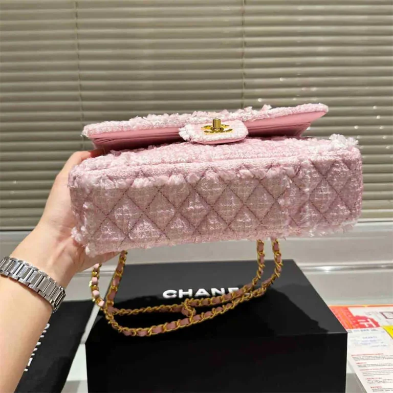 CHANEL Women Bag Shoulder Bag 25CM - Image 2