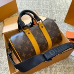 LV Louis Vuitton Keepall Bandoulière 25 Bag 25*14CM