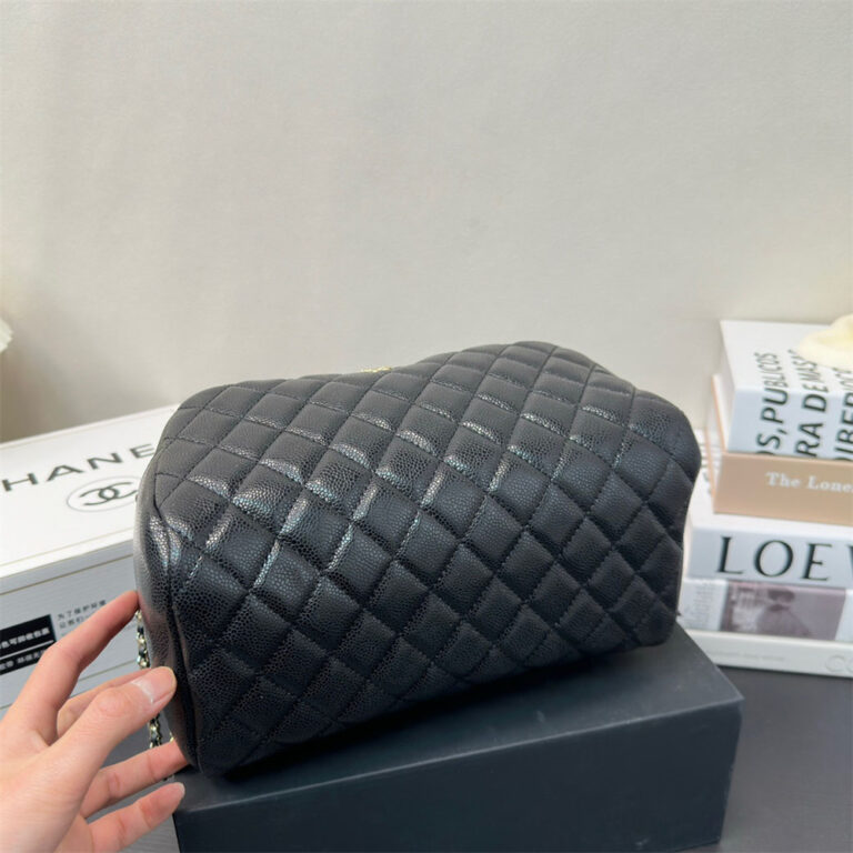 CHANEL Women Bag Cosmetic Bag 25-14CM - Image 6