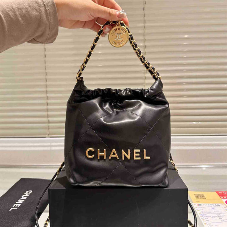 CHANEL Women Bag Shoulder Bag 20-20CM
